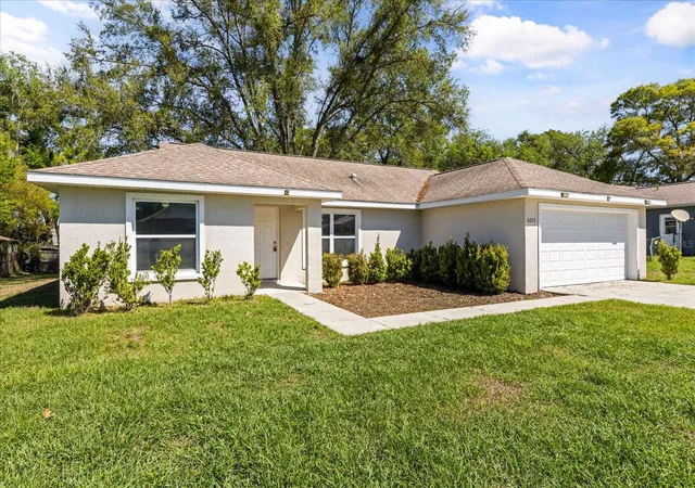 Photo 2 of Single family home for sale at 5223 Se 135th Place, Summerfield, FL 34491 | MLS# O6392810 | Listing updated on 2026-09-03