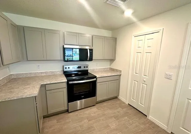 4th image of 9 Ripton Pl, Palm Coast, FL 32164 | MLS# C7523802