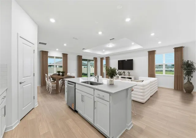 Photo 2 of Single family home for sale at 6607 Asbury Barnes Ln, Wesley Chapel, FL 33545 | MLS# TB8489422 | Listing updated on 2026-09-19