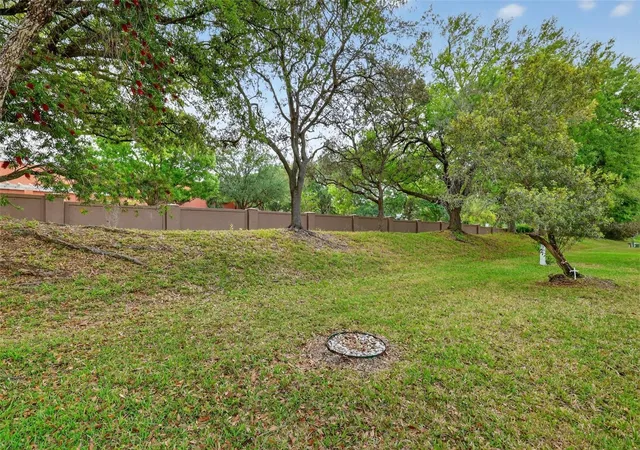 Photo 2 of Single family home for sale at 731 Cortez Ave, Lady Lake, FL 32159 | MLS# G5109982 | Listing updated on 2026-09-03