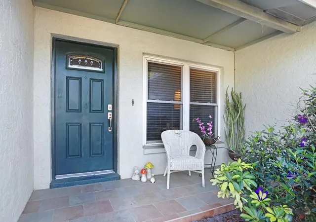 Photo 2 of Single family home for sale at 14931 Old Pointe Rd, Tampa, FL 33613 | MLS# TB8489444 | Listing updated on 2026-10-07