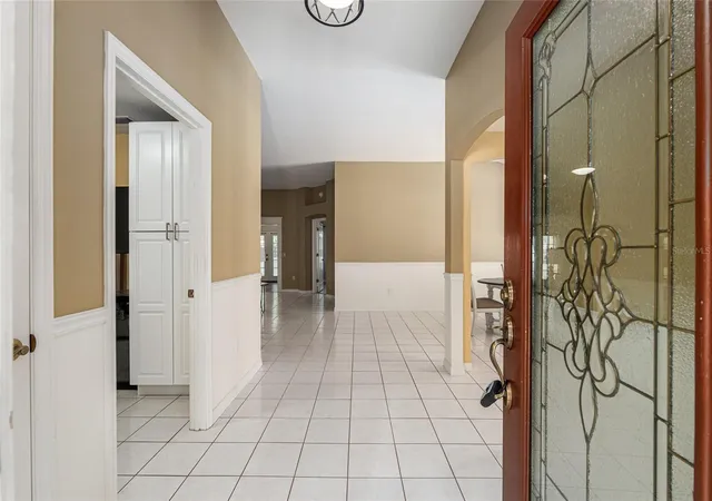 5th image of 110 Chula Vista Ave, Lady Lake, FL 32159 | MLS# G5109984