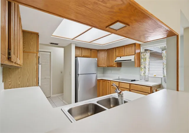 3rd image of 6068 W Douneray Loop, Crystal River, FL 34429 | MLS# TB8489469