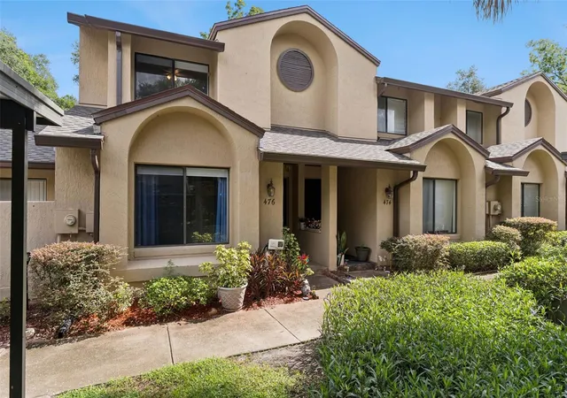 Photo 3 of Townhouse for sale at 476 Club Dr, Winter Springs, FL 32708 | MLS# O6392856 | Listing updated on 2026-10-05