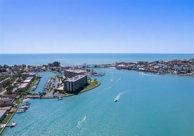 2nd image of 1 Key Capri, TREASURE ISLAND, FL 33706