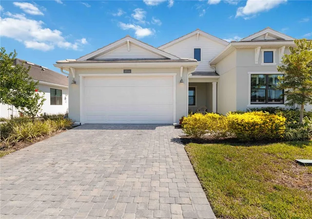 Photo 1 of Single family home for sale at 18516 Dayspring Pl, Venice, FL 34293 | MLS# C7523814 | Listing updated on 2026-10-20