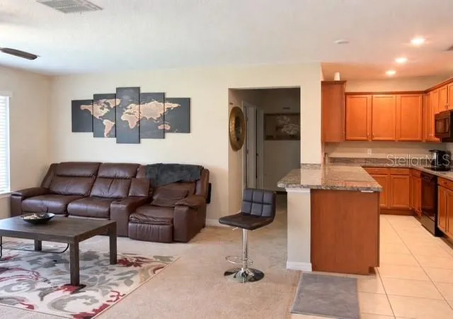 Photo 3 of Single family home for sale at 418 Blue Lake Cir, Kissimmee, FL 34758 | MLS# S5146349 | Listing updated on 2026-03-25