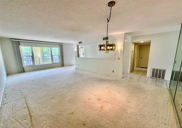 5th image of 2220 Spanish Dr #26, Clearwater, FL 33763 | MLS# TB8489537
