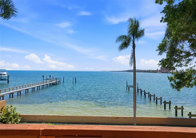 Photo 1 of Single family home for sale at 6754 31st Street S, Saint Petersburg, FL 33712 | MLS# TB8489551 | Listing updated on 2026-04-14