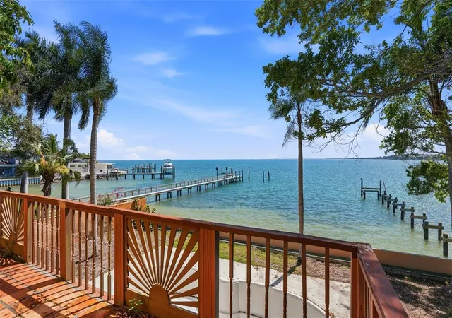 Photo 3 of Single family home for sale at 6754 31st Street S, Saint Petersburg, FL 33712 | MLS# TB8489551 | Listing updated on 2026-04-14