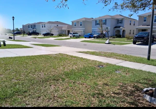 Photo 3 of Single family home for sale at 6656 Seaway Dr, Brooksville, FL 34604 | MLS# TB8489553 | Listing updated on 2026-08-27