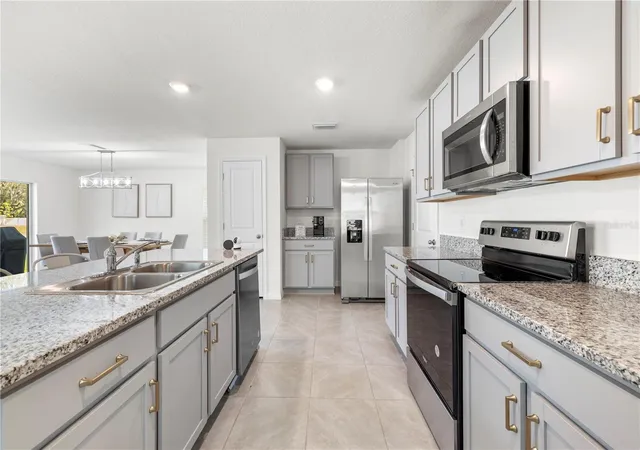 Photo 3 of Single family home for sale at 37247 Kings Crown Dr, Zephyrhills, FL 33541 | MLS# TB8489589 | Listing updated on 2026-08-25