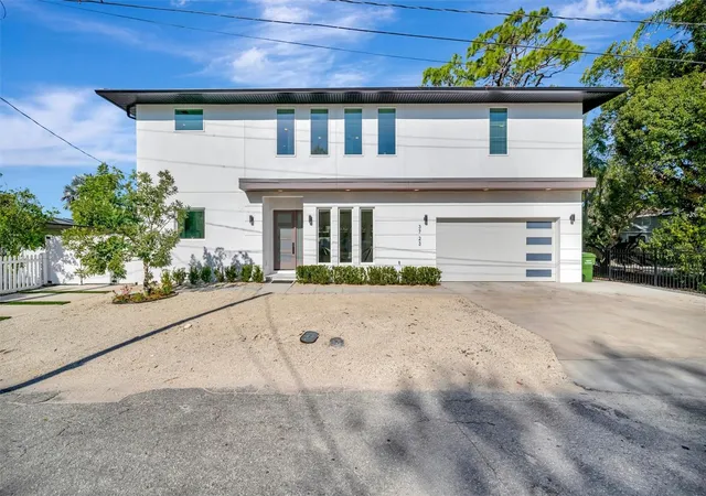 2nd image of 3723 Norwood Ct, Sarasota, FL 34234 | MLS# O6392929