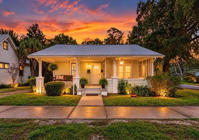 Single family home for sale at 630 NE 6th Avenue, GAINESVILLE, FL 32601 | MLS# GC538764