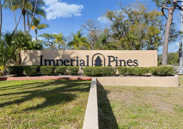3rd image of 3076 Eastland Blvd #210, Clearwater, FL 33761 | MLS# TB8489641
