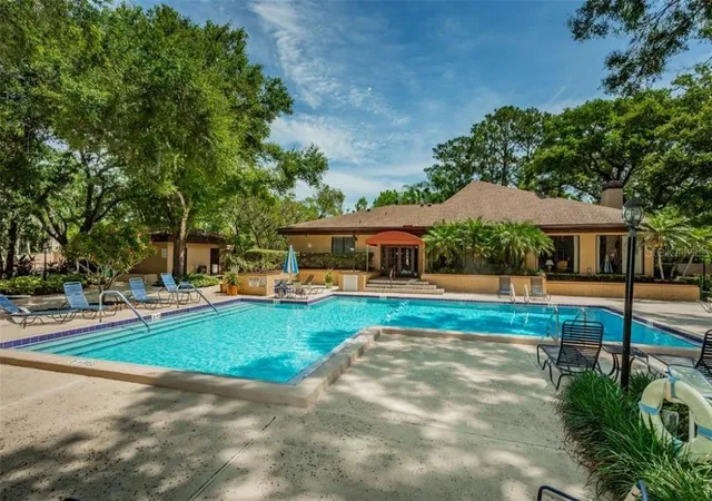 5th image of 3076 Eastland Blvd #210, Clearwater, FL 33761 | MLS# TB8489641