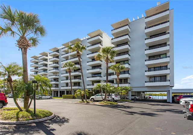 39th image of 5701 Mariner St #504A, Tampa, FL 33609 | MLS# TB8489647