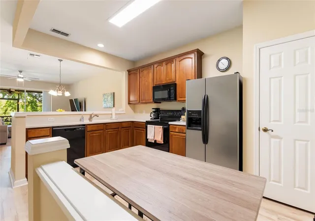 5th image of 6342 Daysbrook Dr #103, Orlando, FL 32835 | MLS# O6392962