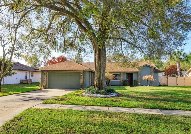 1st image of 9237 Sabal Palm Cir, Windermere, FL 34786 | MLS# G5110005