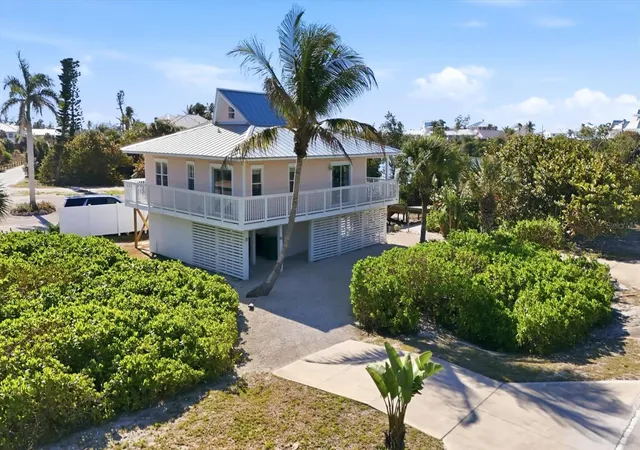 Photo 4 of Single family home for sale at 11 Bocilla Dr, Placida, FL 33946 | MLS# D6146723 | Listing updated on 2026-05-26