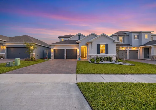 Photo 2 of Single family home for sale at 4542 Lions Gate Ave, Clermont, FL 34711 | MLS# S5146373 | Listing updated on 2026-09-21