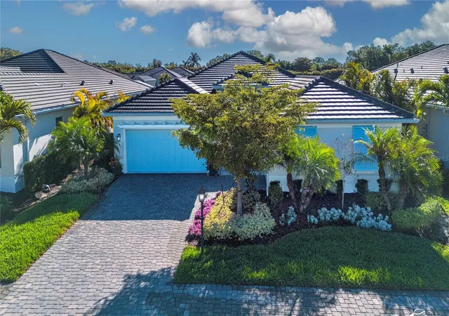 3rd image of 7732 Sandhill Lake Dr, Sarasota, FL 34241 | MLS# A4687260