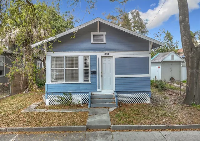 Homes for sale in Tampa, FL | 1004 E 22nd Ave, Tampa, FL 33605 | MLS# TB8489680