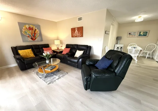 Photo 5 of Condo for sale at 5111 Amulet Dr #208, New Port Richey, FL 34652 | MLS# W7884164 | Listing updated on 2026-08-18