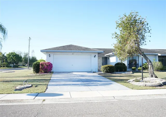 1st image of 302 Bryce Ct, Sun City Center, FL 33573 | MLS# TB8489697