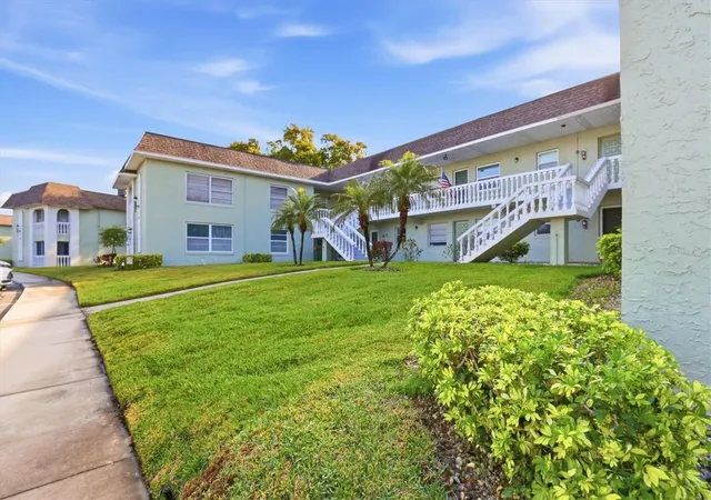 3rd image of 1250 S Pinellas Ave #214, Tarpon Springs, FL 34689 | MLS# TB8489698