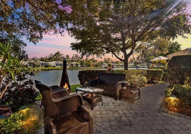 Homes for sale in Longboat Key, FL | 604 Spanish Dr N, Longboat Key, FL 34228 | MLS# A4687282