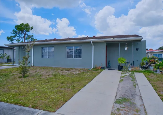 4th image of 6231 Coniston Ter, North Port, FL 34287 | MLS# A4687286