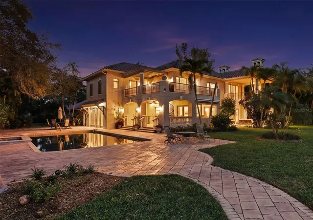 2nd image of 6755 30th St S, Saint Petersburg, FL 33712 | MLS# TB8489791