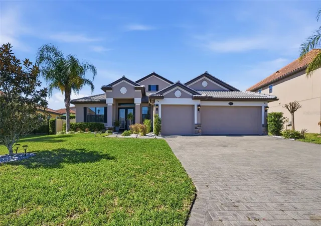 5th image of 1844 Via Lago Dr, Lakeland, FL 33810 | MLS# TB8489800