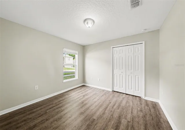 Photo 3 of Single family home for sale at 2212 Nicollett Way, Leesburg, FL 34748 | MLS# O6393096 | Listing updated on 2026-10-08