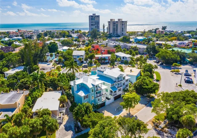 3rd image of 336 Avenida De Mayo, Sarasota, FL 34242 | MLS# A4687301