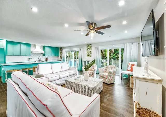 5th image of 336 Avenida De Mayo, Sarasota, FL 34242 | MLS# A4687301