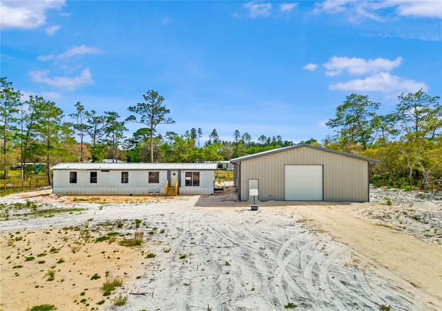 4th image of 8342 Sw 152Nd Pl, Dunnellon, FL 34432 | MLS# O6393101