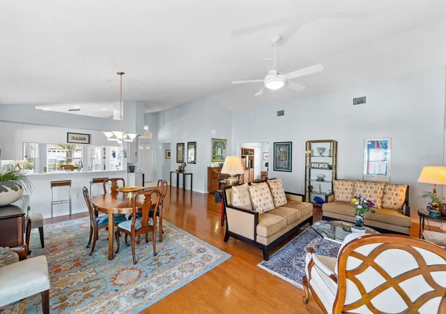 5th image of 1249 Winding Willow Dr, Trinity, FL 34655 | MLS# W7884174