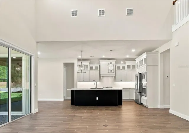 Photo 4 of Single family home for sale at 424 Marina Louis Point, Sanford, FL 32771 | MLS# O6393119 | Listing updated on 2026-09-24