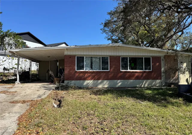 Photo 1 of Single family home for sale at 7921 Lakeshore Dr, Tampa, FL 33604 | MLS# L4960530 | Listing updated on 2026-10-07