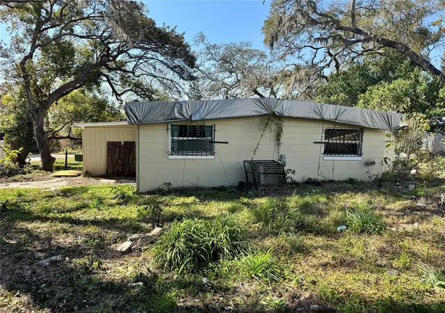 Photo 2 of Single family home for sale at 7921 Lakeshore Dr, Tampa, FL 33604 | MLS# L4960530 | Listing updated on 2026-10-07