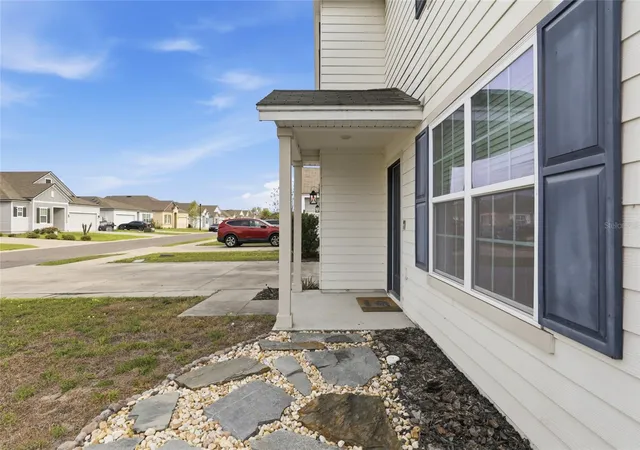 5th image of 879 Nw 251St Dr, Newberry, FL 32669 | MLS# GC538784