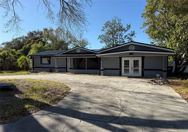Photo 2 of Single family home for sale at 651 69th Avenue S, Saint Petersburg, FL 33705 | MLS# L4960533 | Listing updated on 2026-10-07