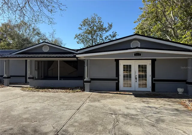 Photo 3 of Single family home for sale at 651 69th Avenue S, Saint Petersburg, FL 33705 | MLS# L4960533 | Listing updated on 2026-10-07