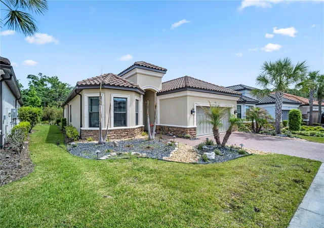 Photo 3 of Single family home for sale at 20161 Umbria Hl Dr, Tampa, FL 33647 | MLS# TB8490012 | Listing updated on 2026-09-06
