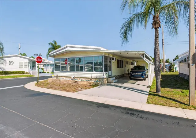30th image of 2000 E Bay Dr #132, Largo, FL 33771 | MLS# TB8490033