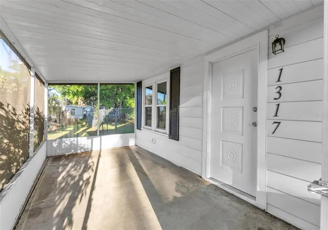 Photo 3 of Single family home for sale at 1317 W Belmar St, Lakeland, FL 33815 | MLS# L4960538 | Listing updated on 2026-08-13