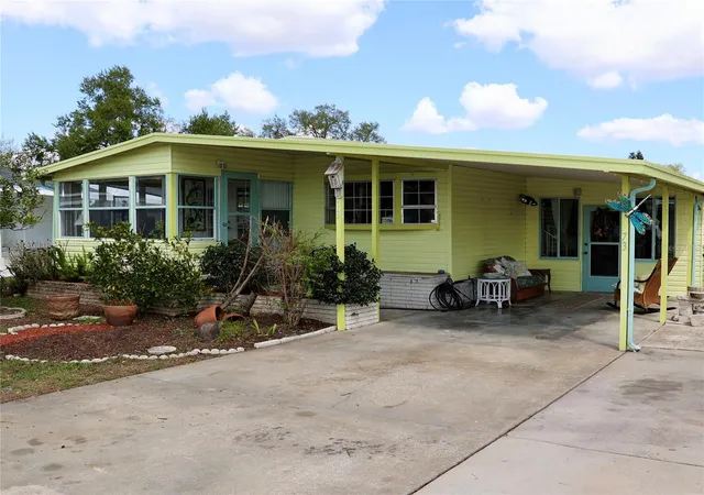 Photo 1 of Manufactured home for sale at 1610 Reynolds Rd #73, Lakeland, FL 33801 | MLS# TB8490036 | Listing updated on 2026-04-18