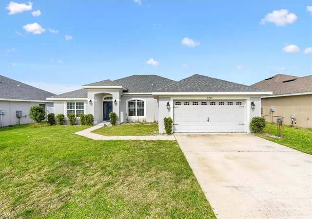 1st image of 9778 Pepper Tree Pl, Wildwood, FL 34785 | MLS# G5110038